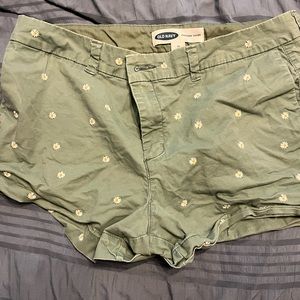 Old navy daisy short
